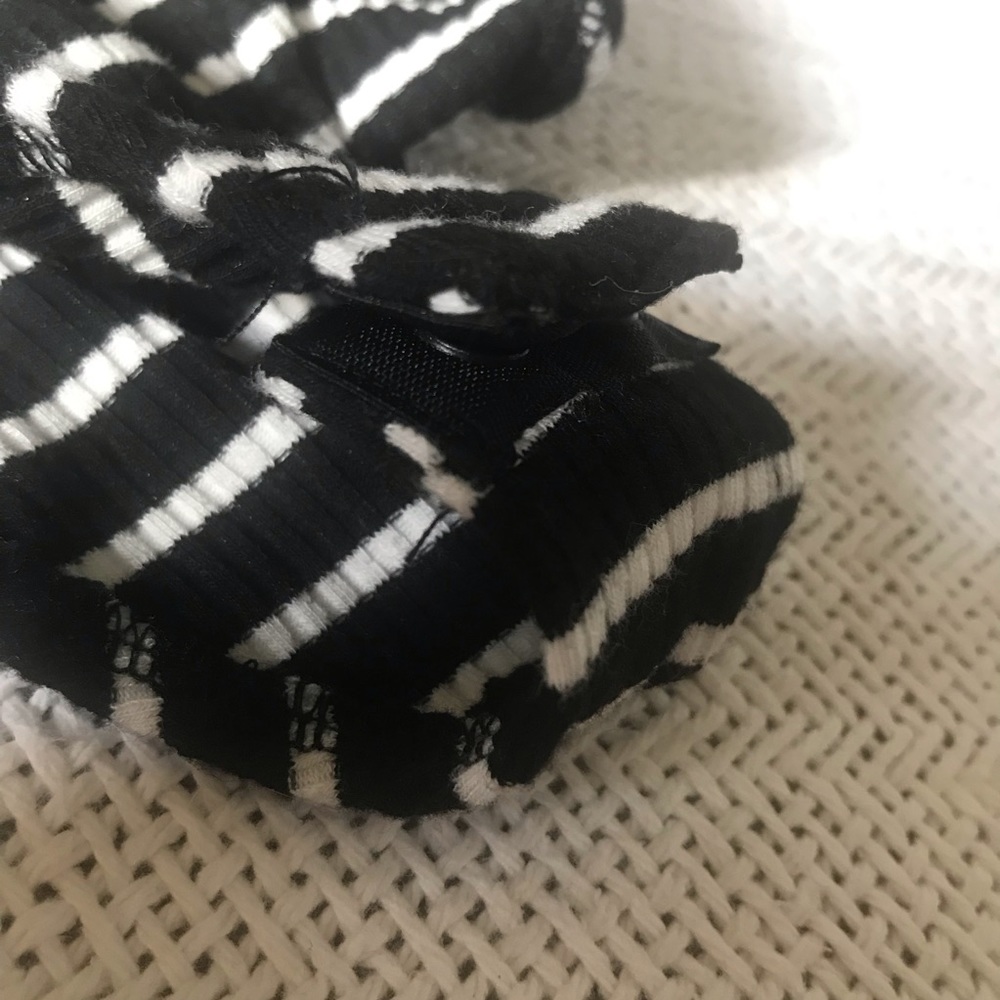 Striped Off Shoulder Bodysuit - Picture 2 of 4
